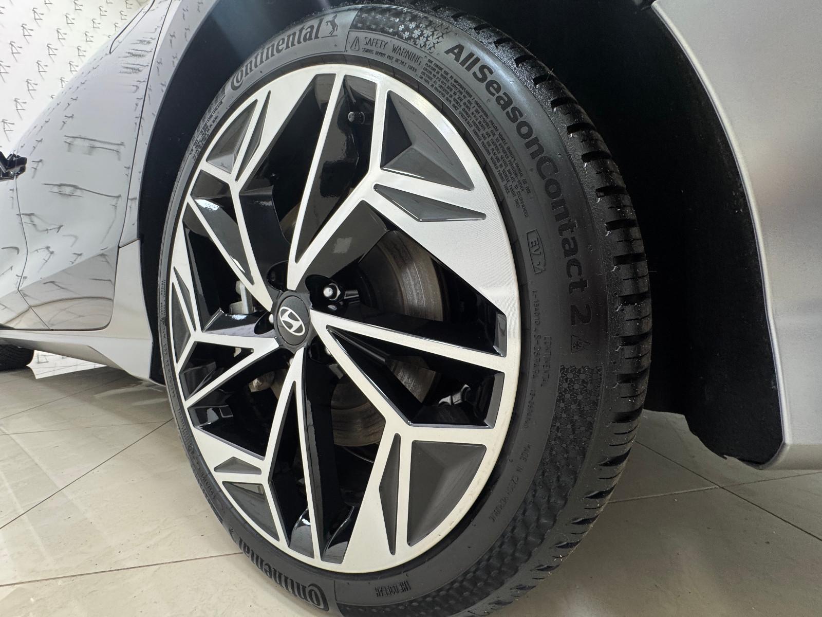 Hyundai IONIQ 6 4WD UNIQ Vierwielaandrijving