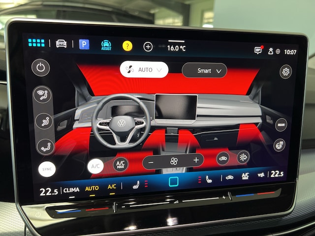 Volkswagen Golf 1.5 eTSI DSG