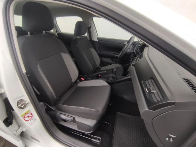 Volkswagen Polo 1,0l+80Ps+AppConn+PDC+LED+Klima