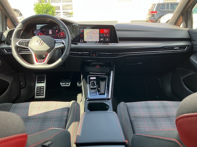 Volkswagen Golf DSG GTI Style