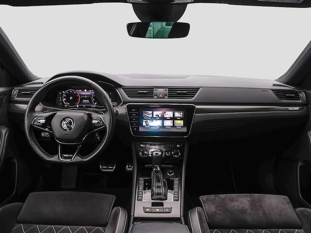 Skoda Superb 2.0 TDI Combi Sportline