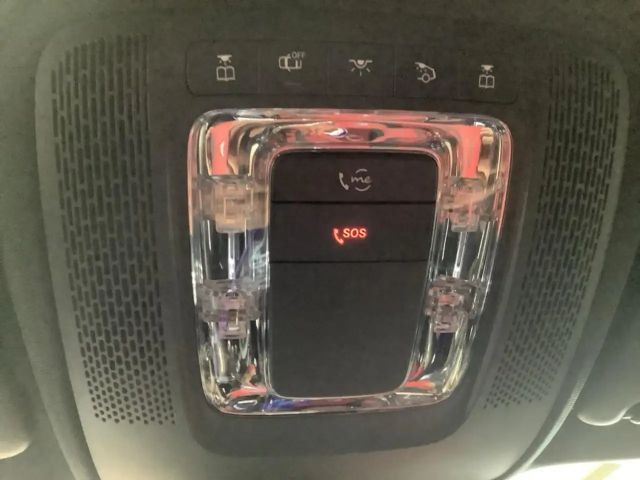 Mercedes-Benz B 220 AMG Line B 220 d