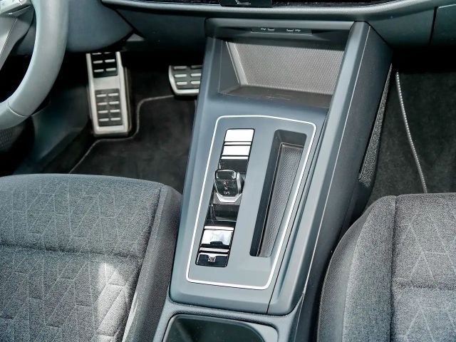 Volkswagen Golf DSG Golf VIII Move