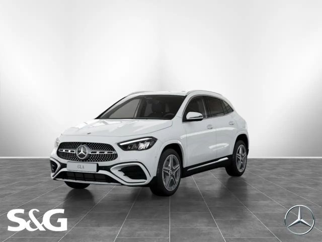 Mercedes-Benz GLA 180 AMG Line