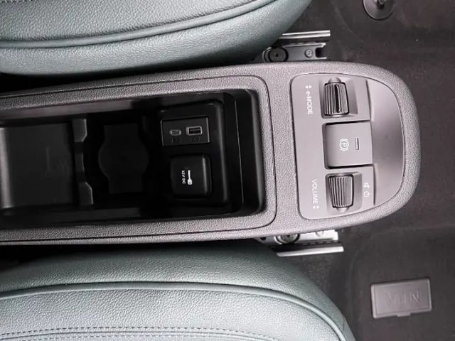 Fiat 500e Elektro Giorgio Armani Collector's Edition