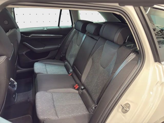 Skoda Octavia 2.0 TDI Combi Style Style