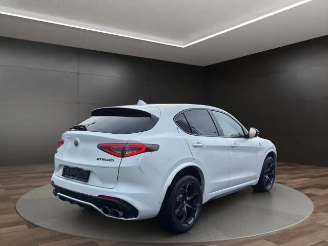 Alfa Romeo Stelvio Quadrifoglio