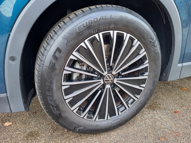 Volkswagen Tiguan Plus