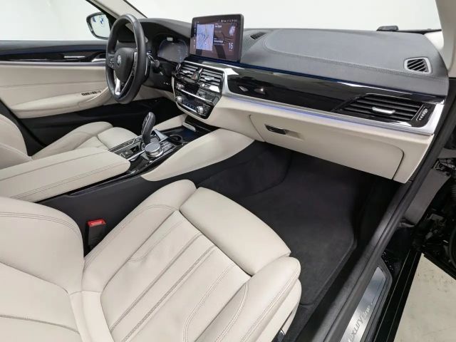 BMW 530 530e Touring