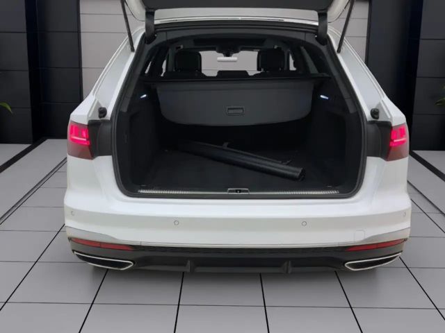 Audi A4 40 TDI Avant S-Line