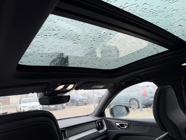 Volvo XC60 AWD Dark Ultimate