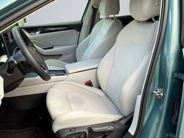 Volkswagen Passat DSG Elegance Elegance Variant