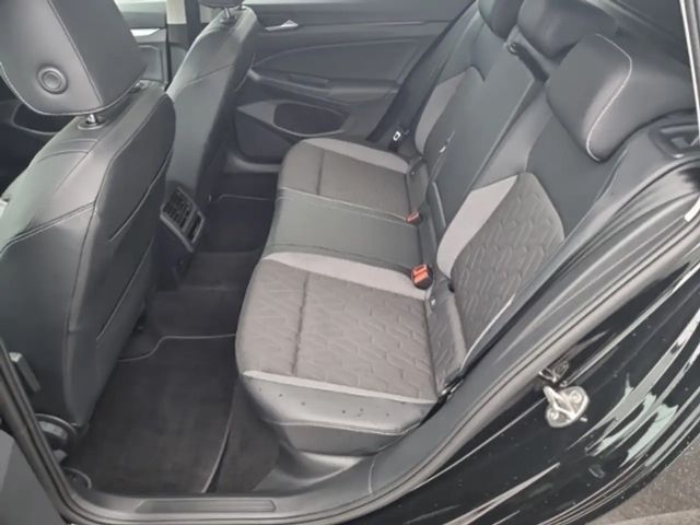 Volkswagen Golf 2.0 TDI DSG Variant