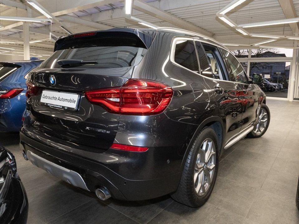 BMW X3 xDrive30e