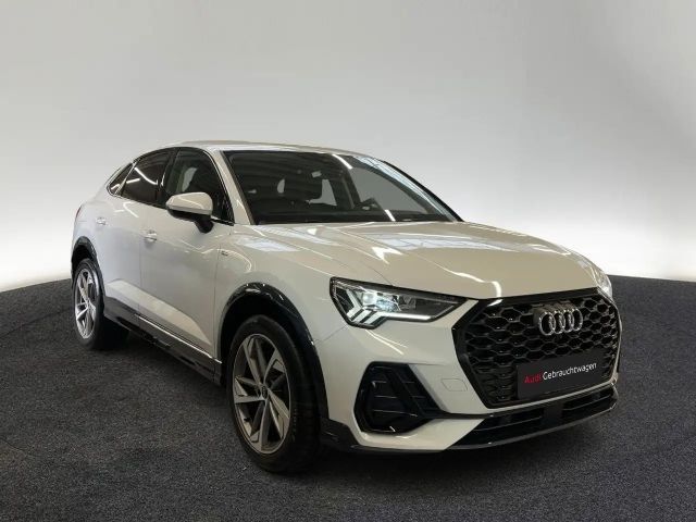 Audi Q3 35 TFSI S-Line