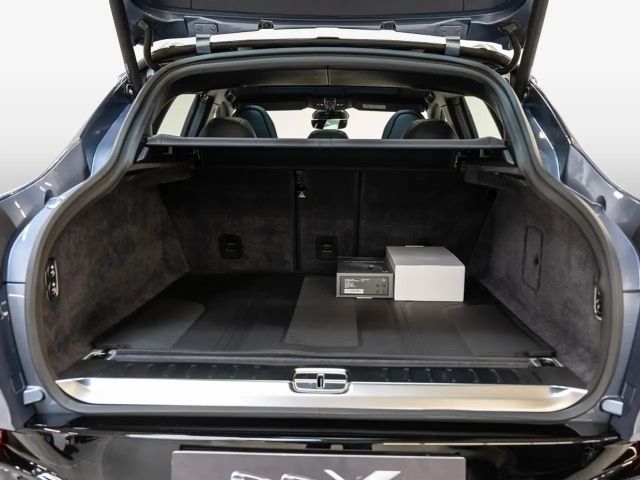 Aston Martin DBX Concours Blue Dark Knight