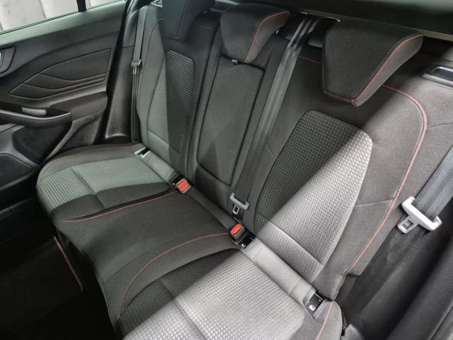 Ford Focus ST Line Wagon