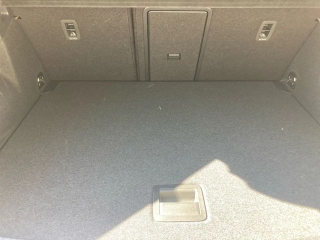 Volkswagen T-Roc Friends TSI