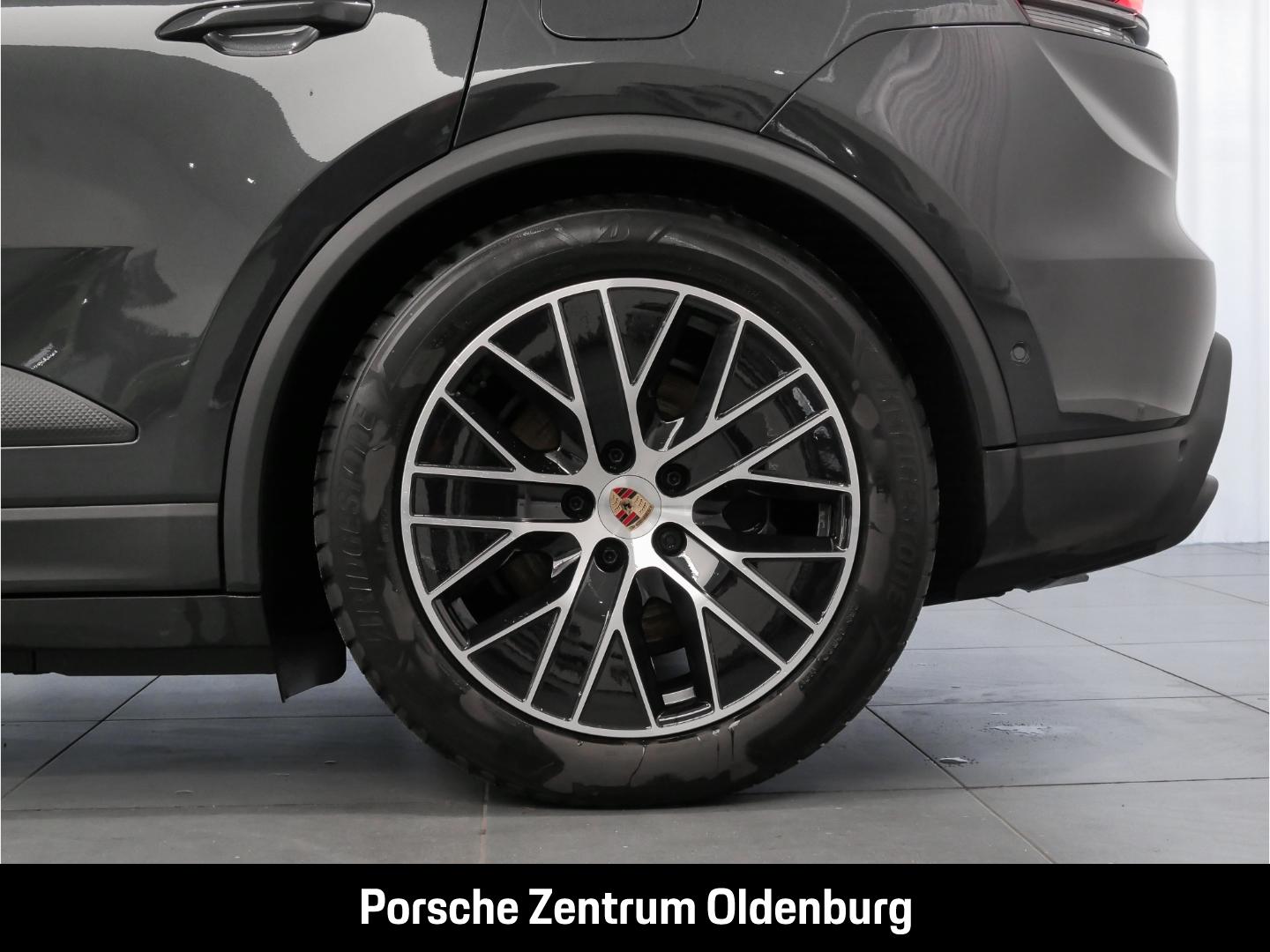 Porsche Macan Electric MATRIX,Luftfederung,Panoramadach