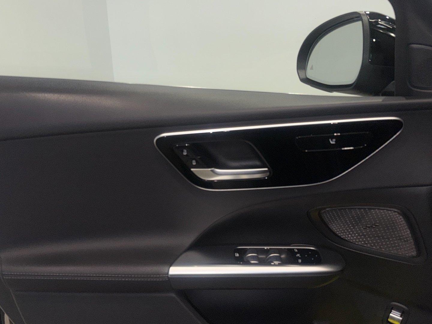 Mercedes-Benz C 200 AVANTGARDE Estate