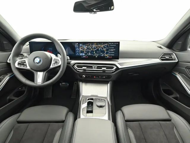 BMW 330 330e xDrive