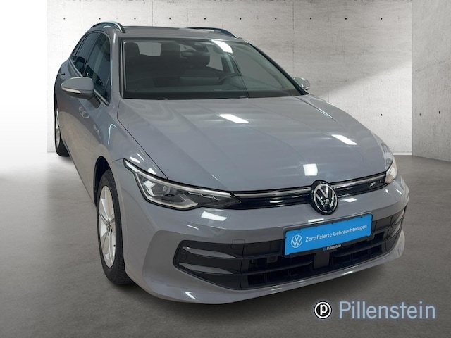 Volkswagen Golf 1.5 TSI Life Variant