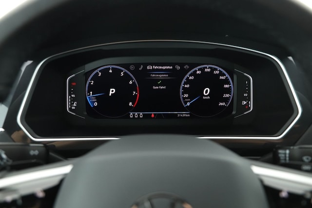 Volkswagen Tiguan 2.0 TSI DSG IQ.Drive R-Line