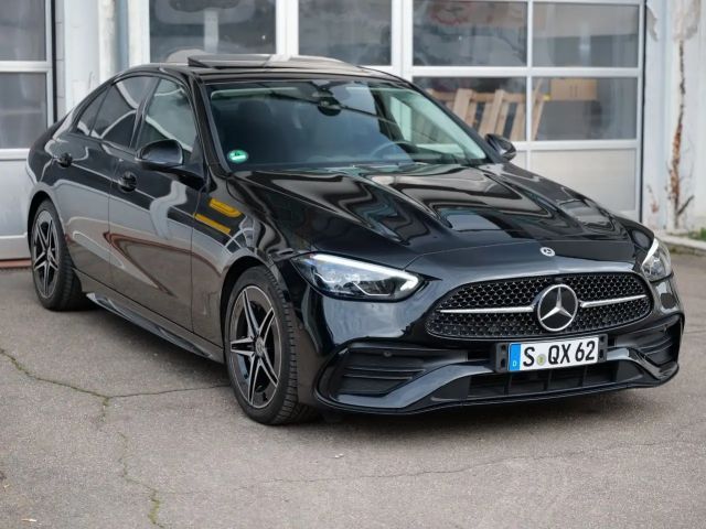 Mercedes-Benz C 220 AMG Line C 220 d Sedan