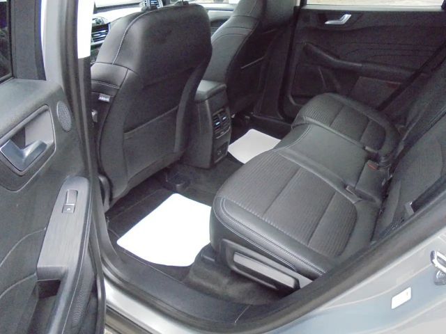 Ford Kuga AWD Hybrid Titanium X