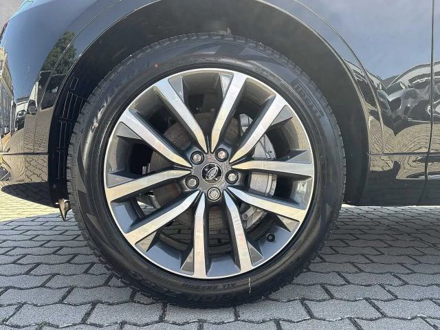 Land Rover Discovery D250 Dynamic SE