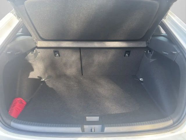 Volkswagen Taigo 1.0 TSI R-Line