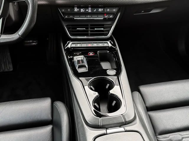 Audi e-tron GT Matrix/HuD/B&O/Allradlenk./air suspen.