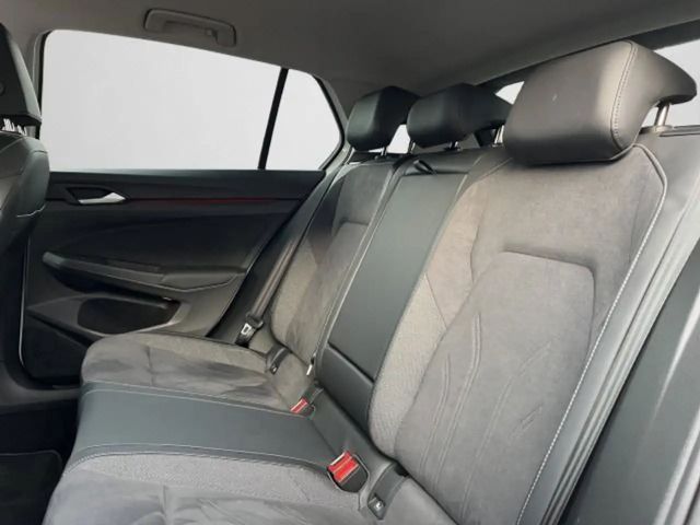 Volkswagen Golf DSG Style