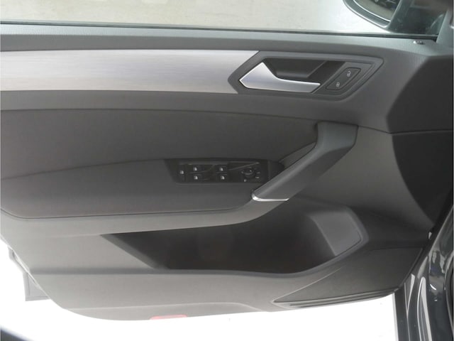 Volkswagen Touran 1.5 TSI Comfortline