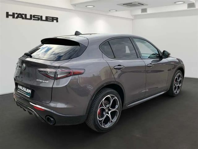 Alfa Romeo Stelvio Q4 Veloce