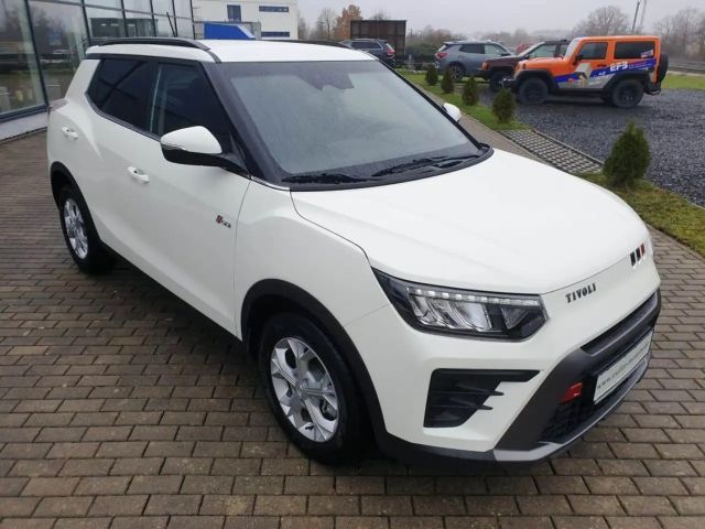 SsangYong Tivoli 2WD Quartz
