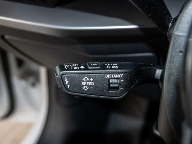 Audi A3 35 TFSI S-Line S-Tronic Sedan