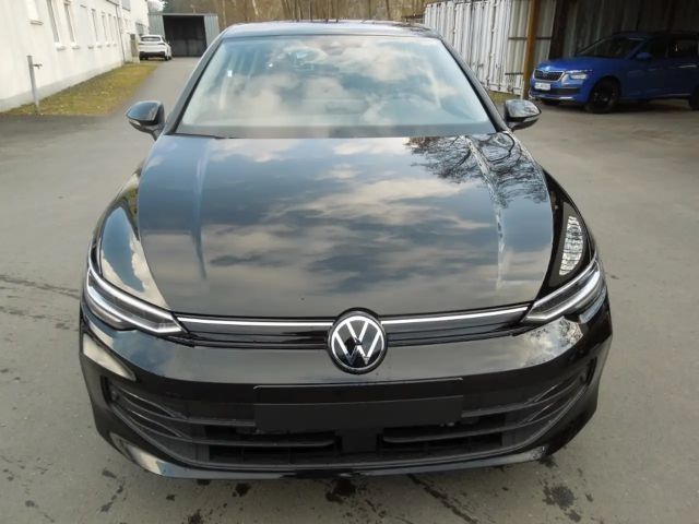 Volkswagen Golf 1.5 eTSI DSG Life