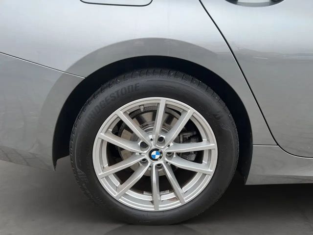 BMW 320 320d Touring xDrive