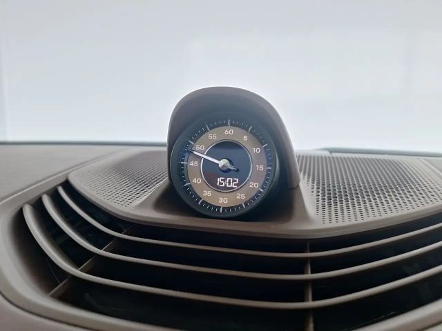 Porsche Taycan 4 Cross Turismo