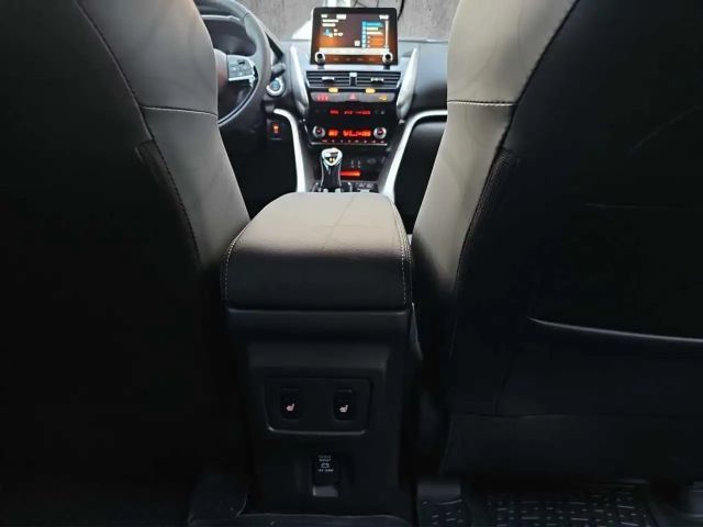 Mitsubishi Eclipse Cross 4WD PHEV