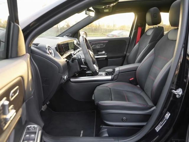 Mercedes-Benz A 35 AMG 4MATIC AMG Line