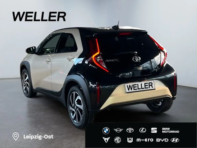 Toyota Aygo X Bi-Tone Hatchback