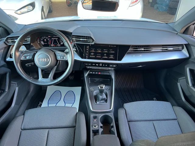 Audi A3 35 TFSI Pro Line