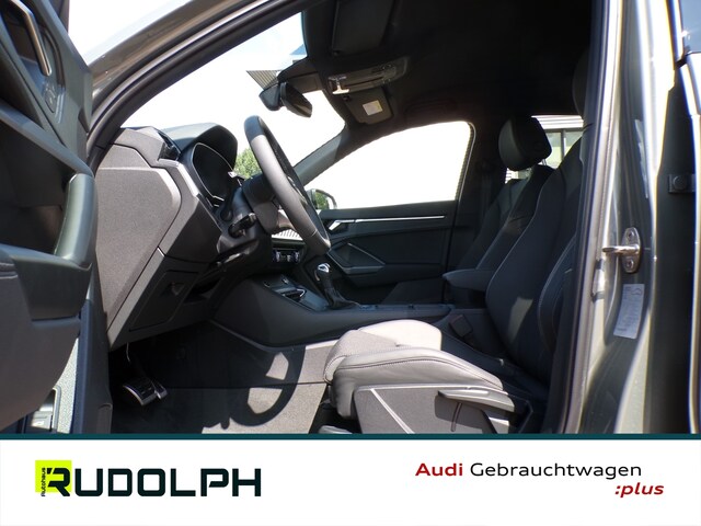 Audi Q3 S-Tronic