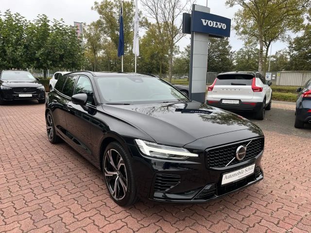Volvo V60 AWD Dark Hybrid Plus T6