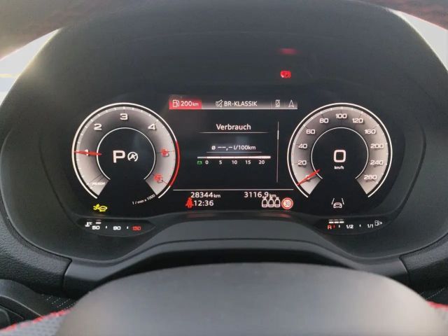 Audi Q2 35 TDI S-Line