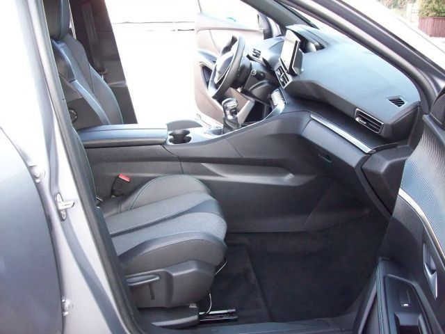 Peugeot 3008 Allure Pack PureTech