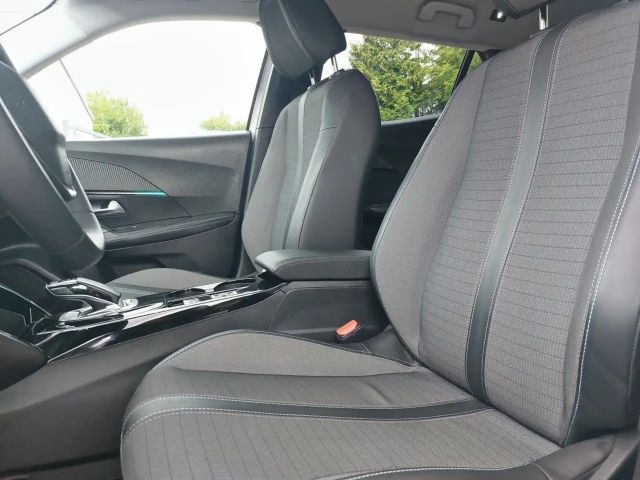 Peugeot E-2008 Allure Pack