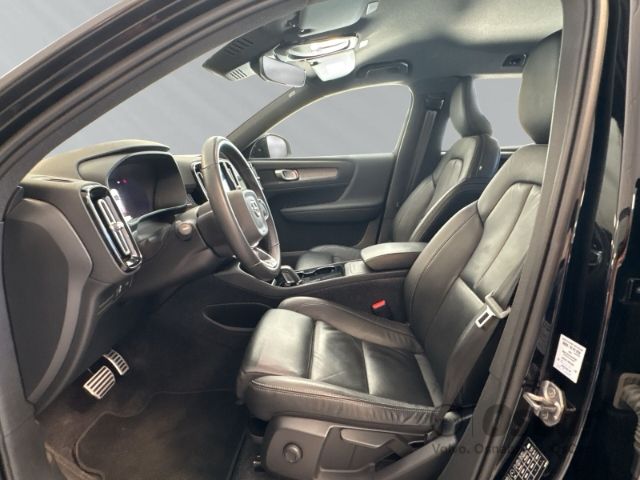 Volvo XC40 Plus Recharge Twin Engine